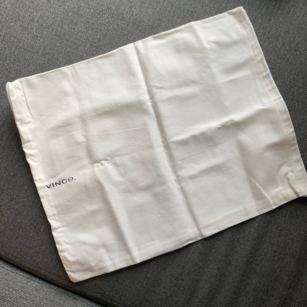 Vince. Shoe or Purse Dust Bag